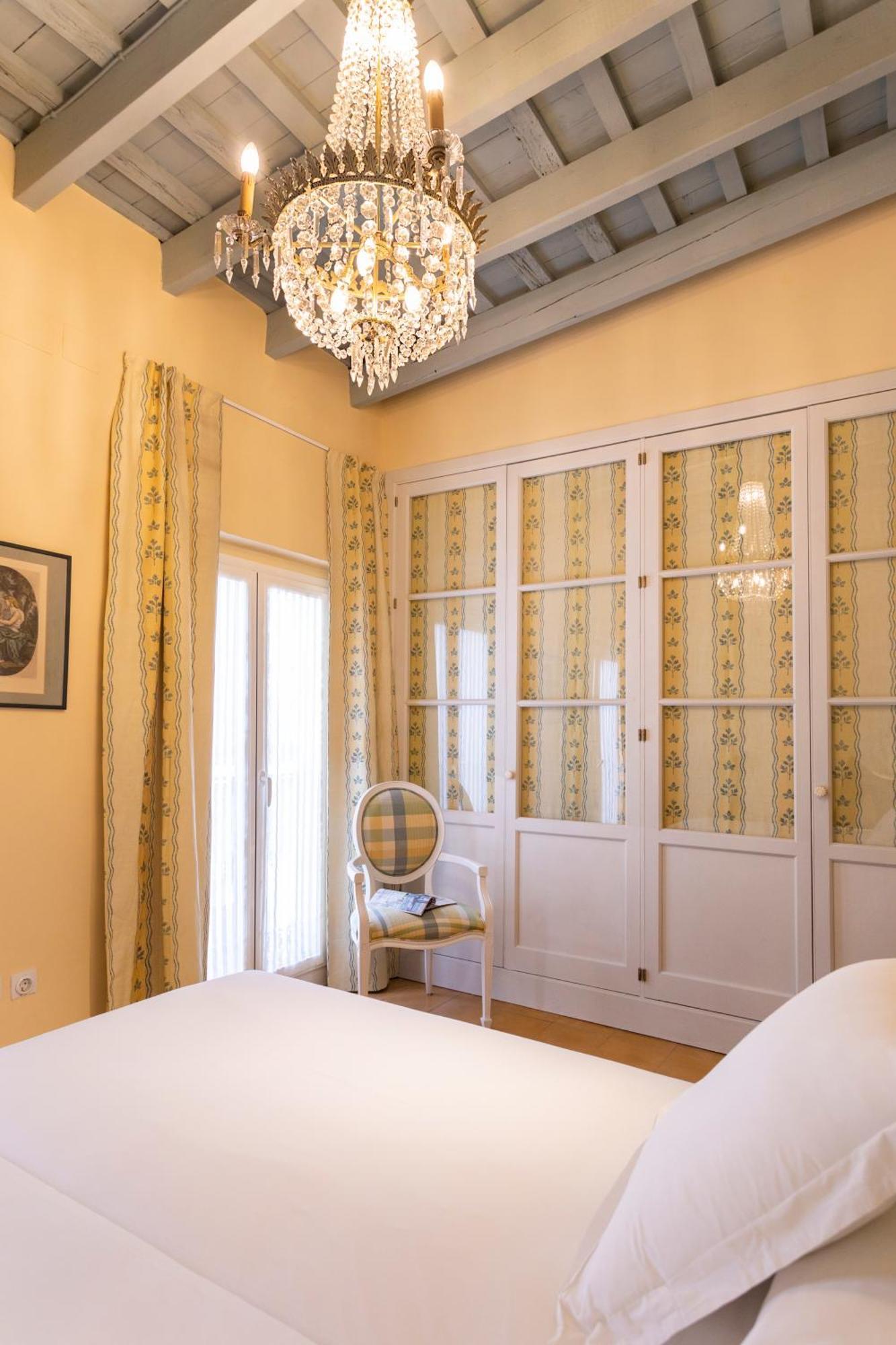 Genteel Mateos Gago Terrace Vi *